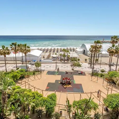 Beachfront Penthouse With Sea Views Puerto Banus Lägenhet Marbella