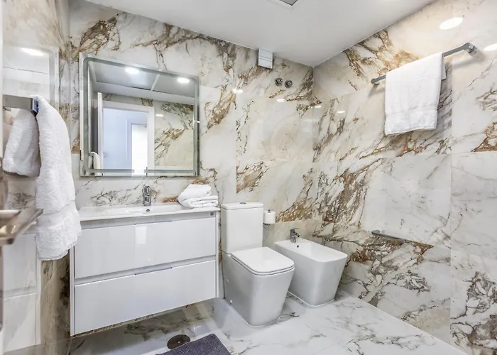 דירה Beachfront Penthouse With Sea Views Puerto Banus