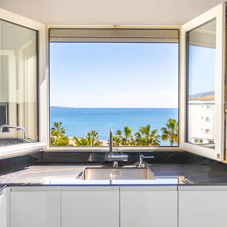 Beachfront Penthouse With Sea Views Puerto Banus