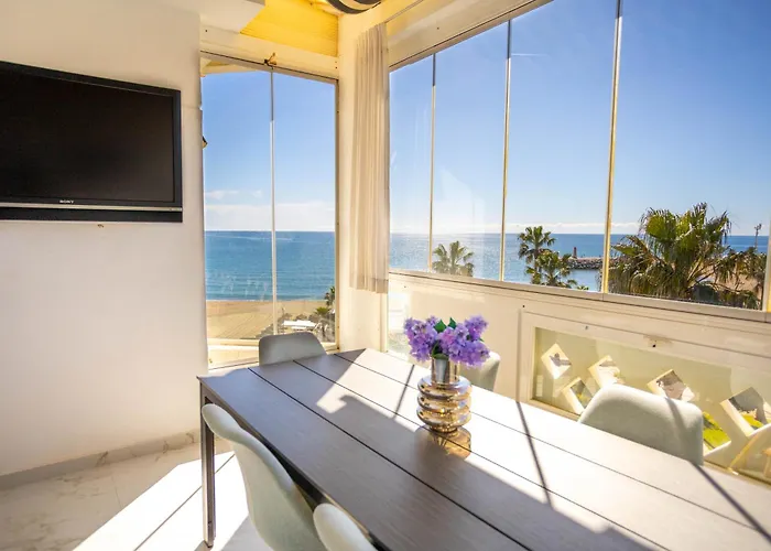 Daire Beachfront Penthouse With Sea Views Puerto Banus Marbella